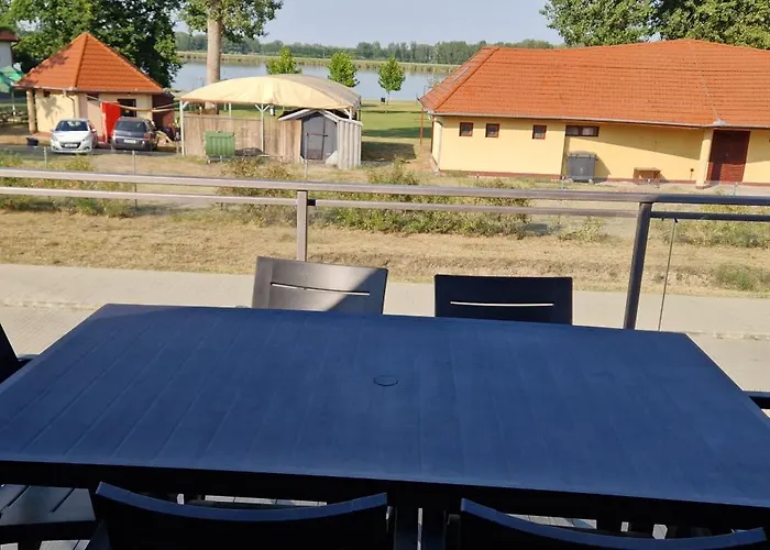 Vadvirag Bed and breakfast